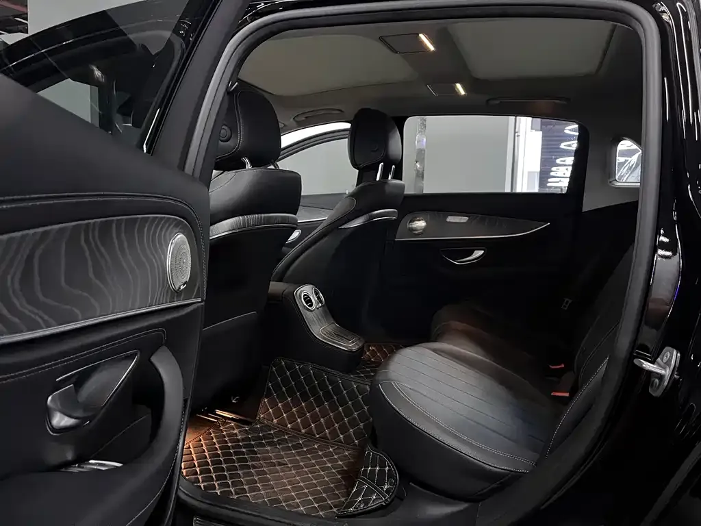 Mercedes-Benz E-Class 2022 из CN, фото 10