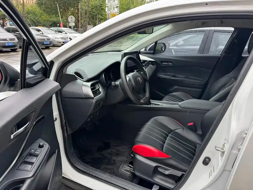 Toyota IZOA 2022 из CN, фото 5