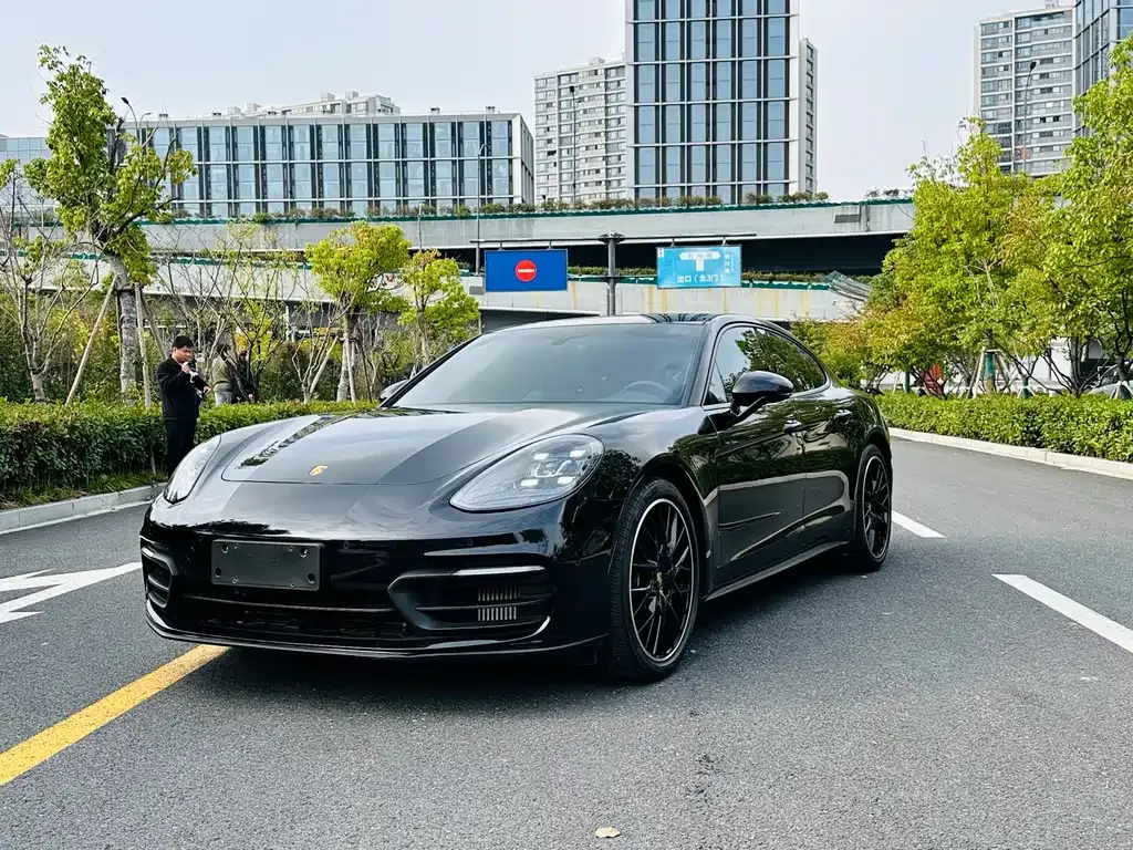 Porsche Panamera 2022 из CN, фото 1