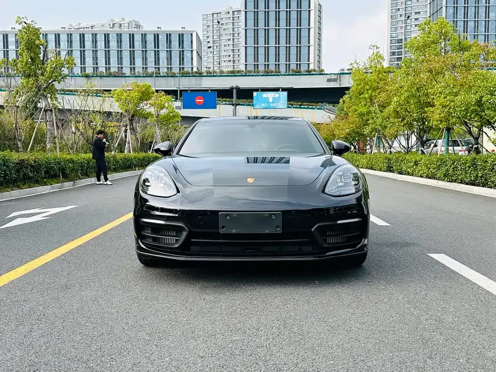 Porsche Panamera 2022 из CN, фото 2