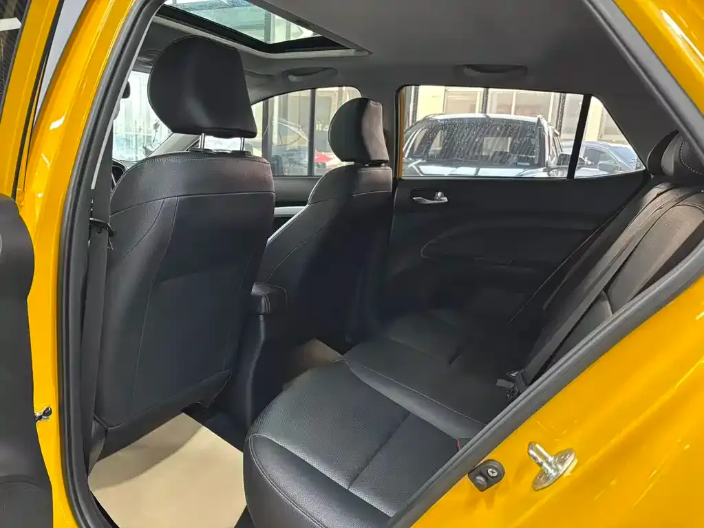 Kia KX1 2022 из CN, фото 7