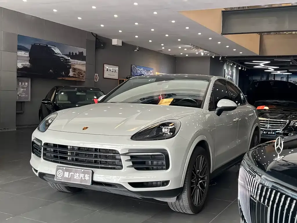 Porsche Cayenne 2023 из CN, фото 1