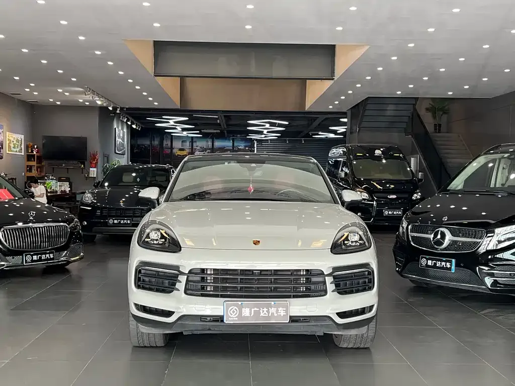 Porsche Cayenne 2023 из CN, фото 2