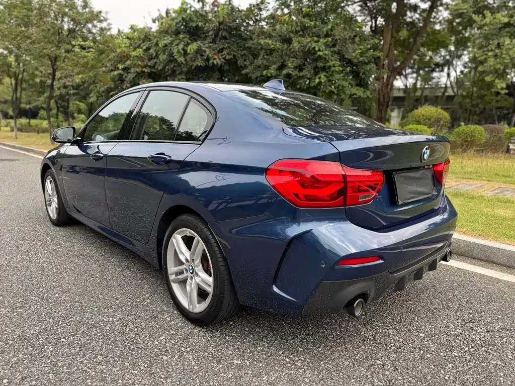 BMW 1 Series 2021 из CN, фото 4