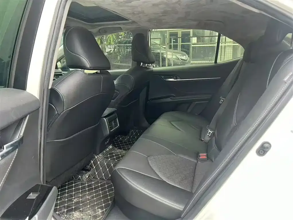 Toyota Avalon 2021 из CN, фото 10