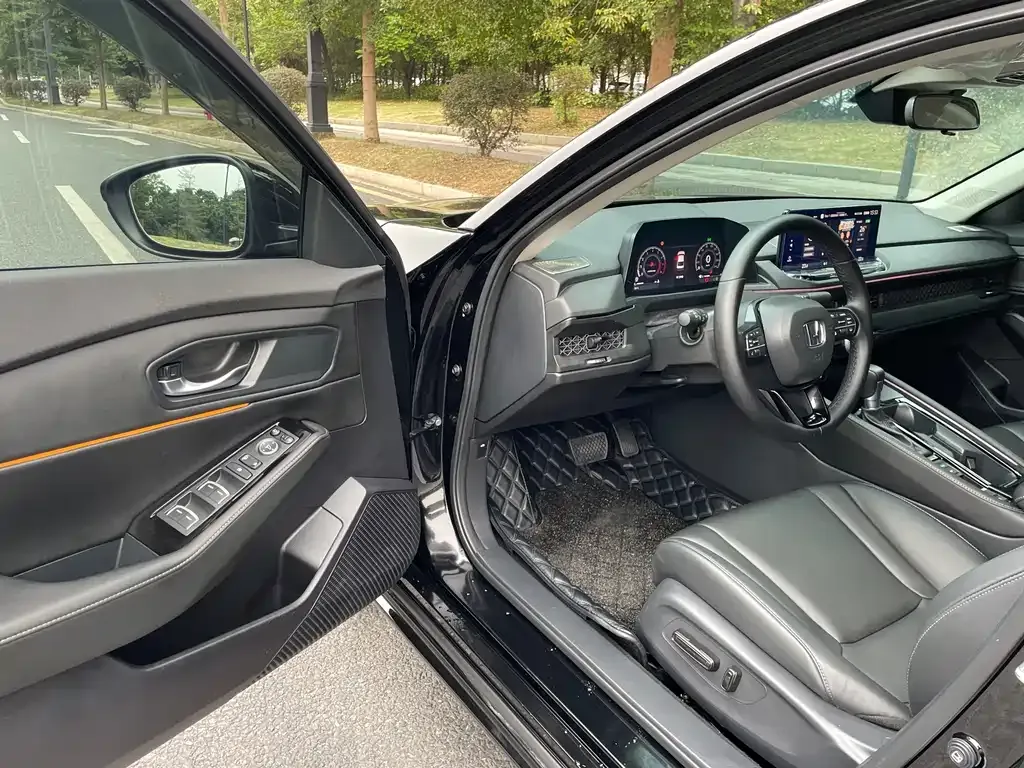 Honda Accord 2025 из CN, фото 7