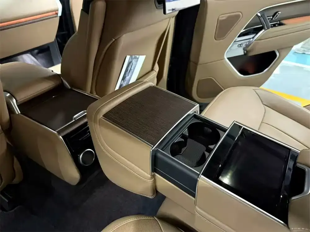 Land Rover Range Rover 2024 из CN, фото 5