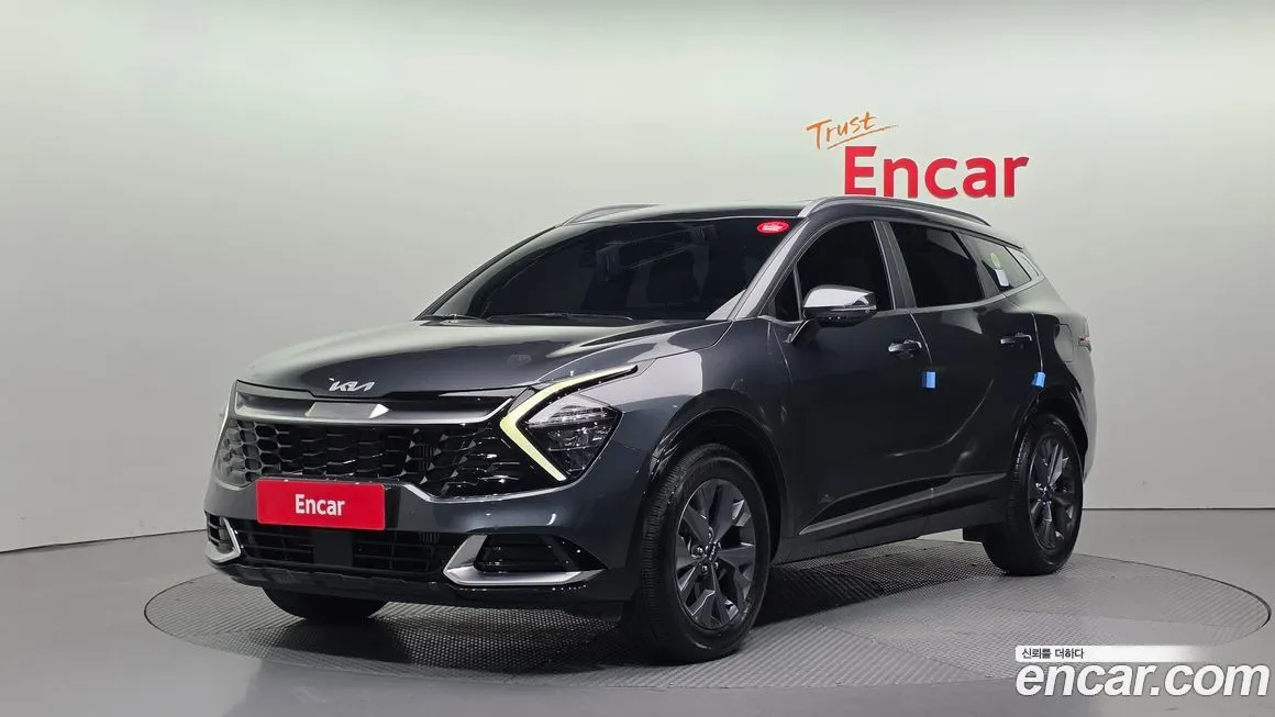 Kia Sportage — фото 1