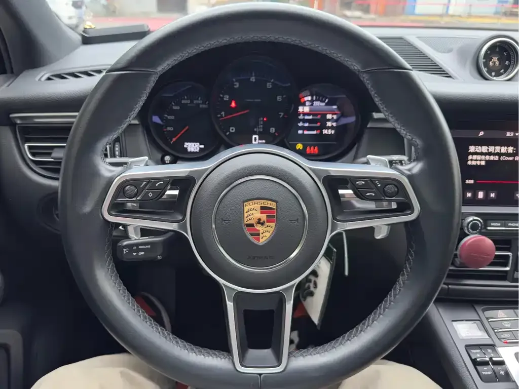 Porsche Macan 2021 из CN, фото 6