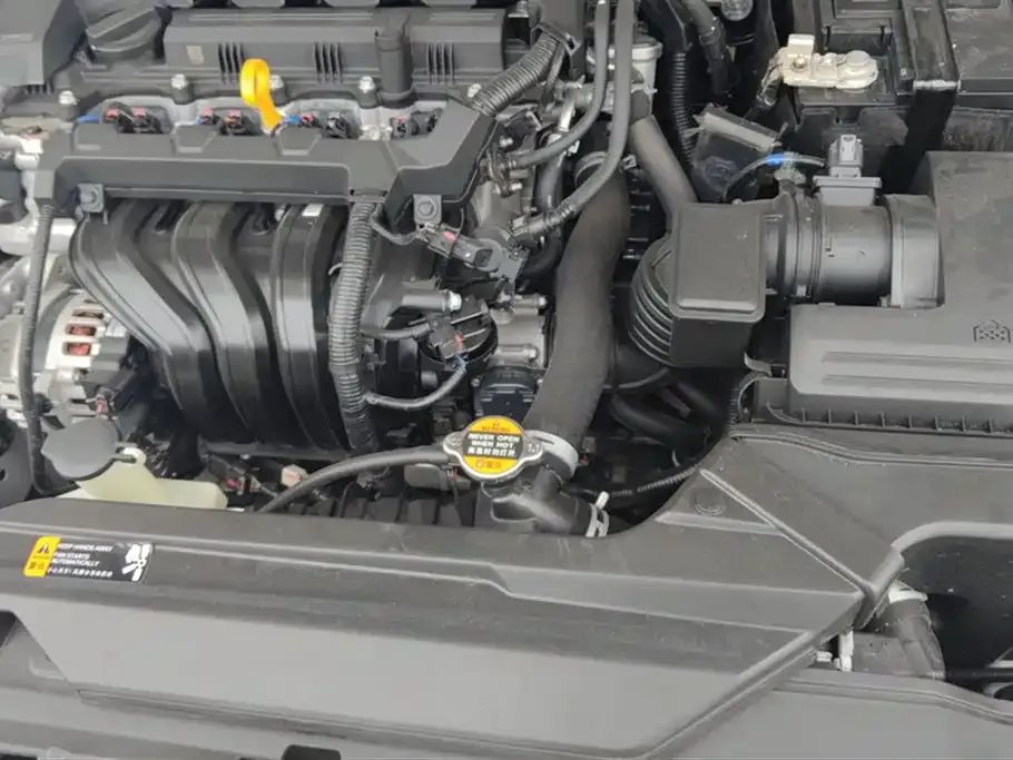 Hyundai Elantra 2022 из CN, фото 10