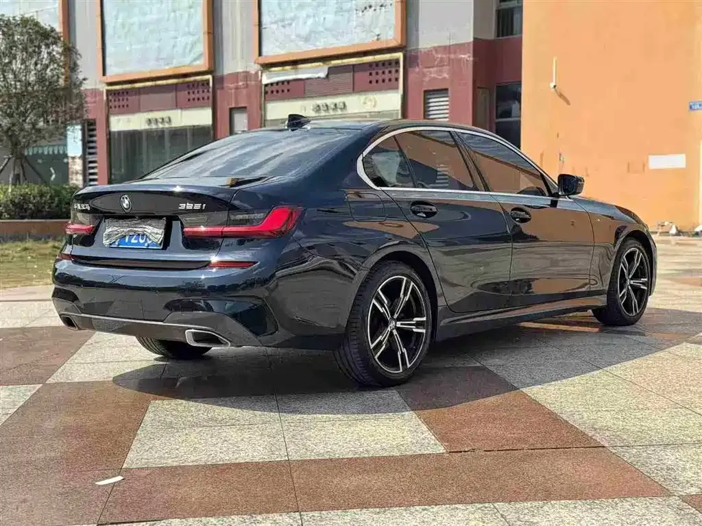 BMW 3 Series 2022 из CN, фото 4