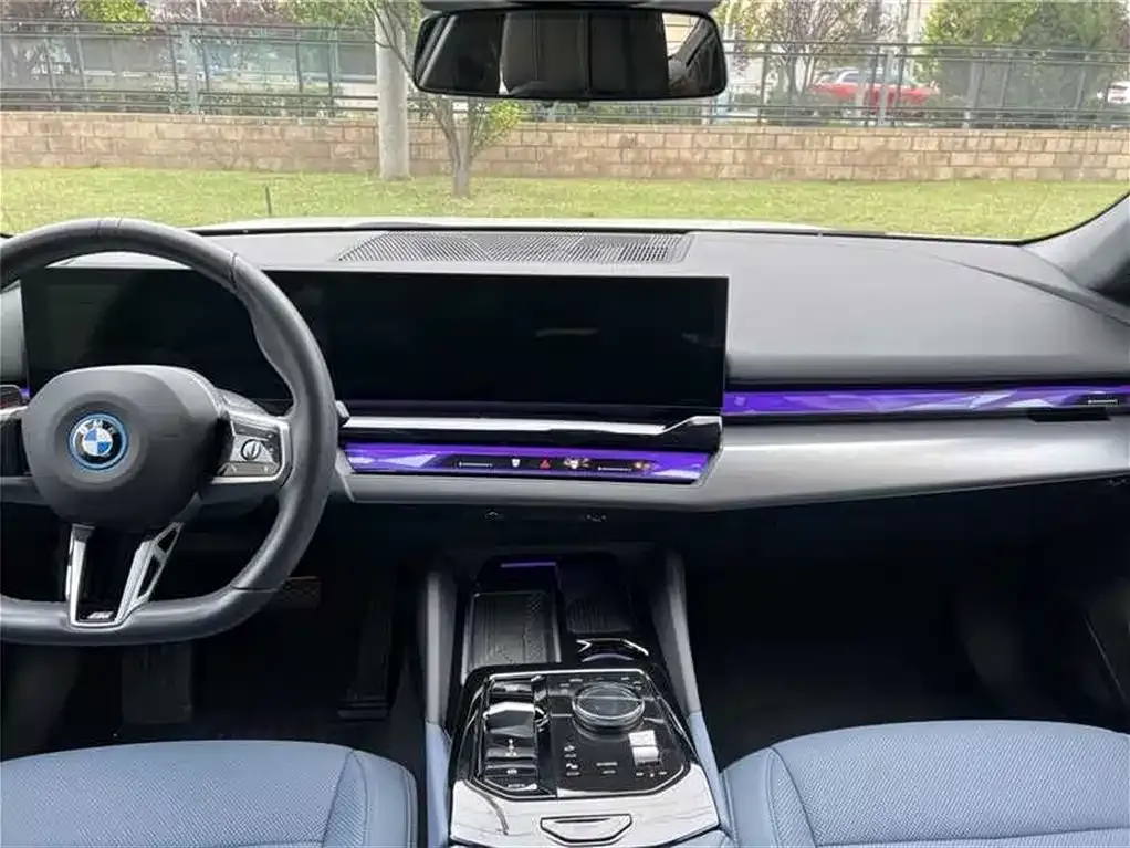 BMW i5 2024 из CN, фото 8