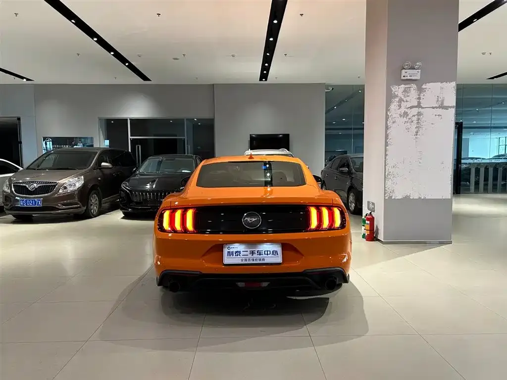 Ford Mustang 2022 из CN, фото 6