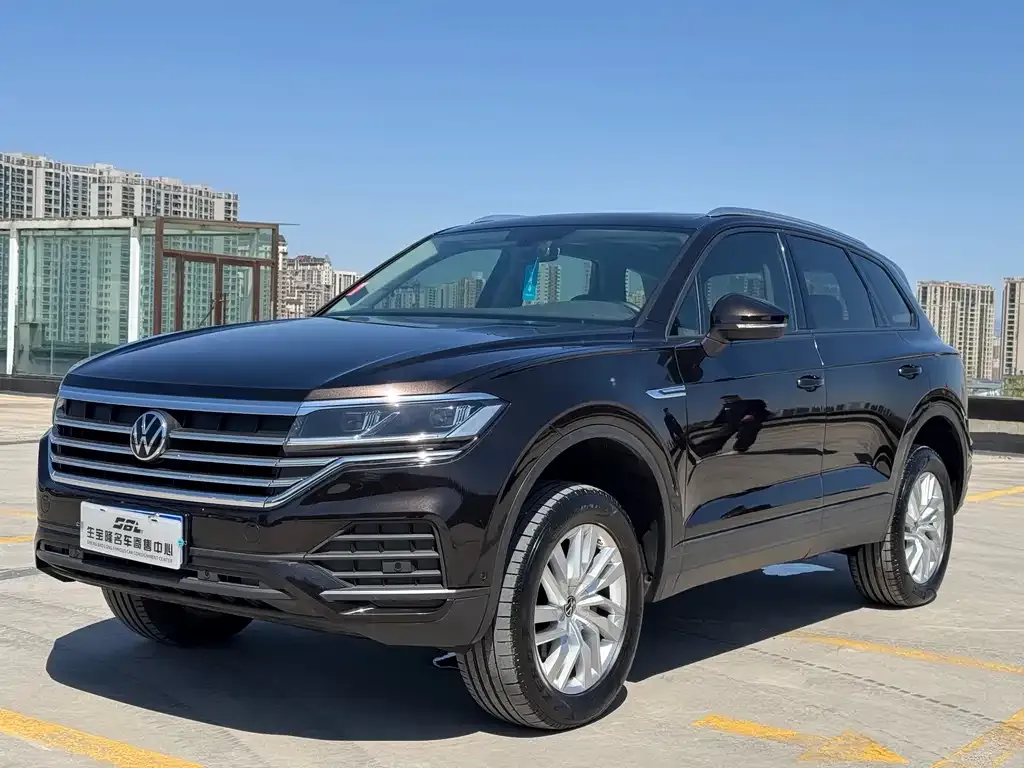 Volkswagen Touareg 2021 из CN, фото 1