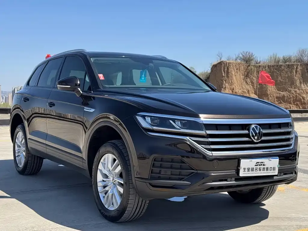 Volkswagen Touareg 2021 из CN, фото 3
