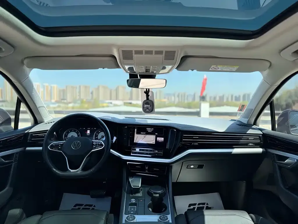 Volkswagen Touareg 2021 из CN, фото 9