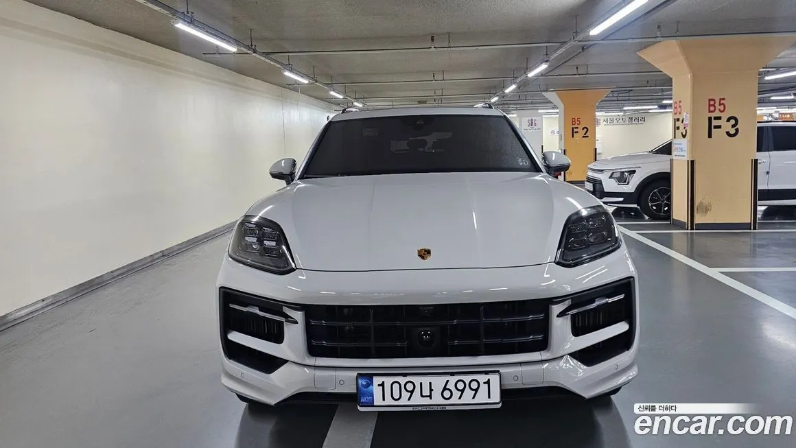 Porsche Cayenne 2024 из KR, фото 3