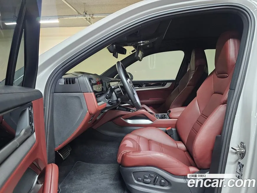Porsche Cayenne 2024 из KR, фото 9