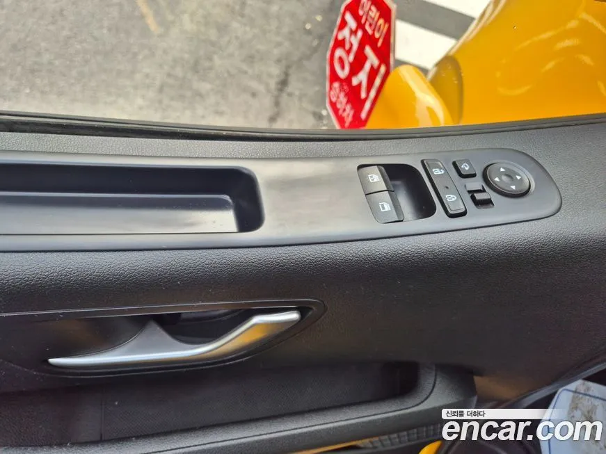 Hyundai Staria 2023 из KR, фото 10