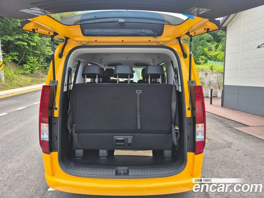 Hyundai Staria 2023 из KR, фото 5