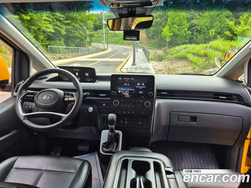 Hyundai Staria 2023 из KR, фото 8