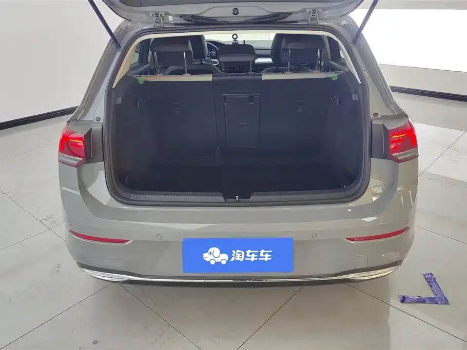 Volkswagen Golf 2022 из CN, фото 4