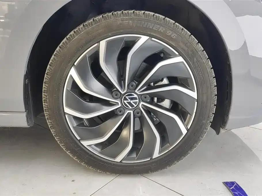 Volkswagen Golf 2022 из CN, фото 6