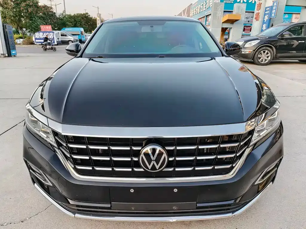 Volkswagen Passat 2021 из CN, фото 2