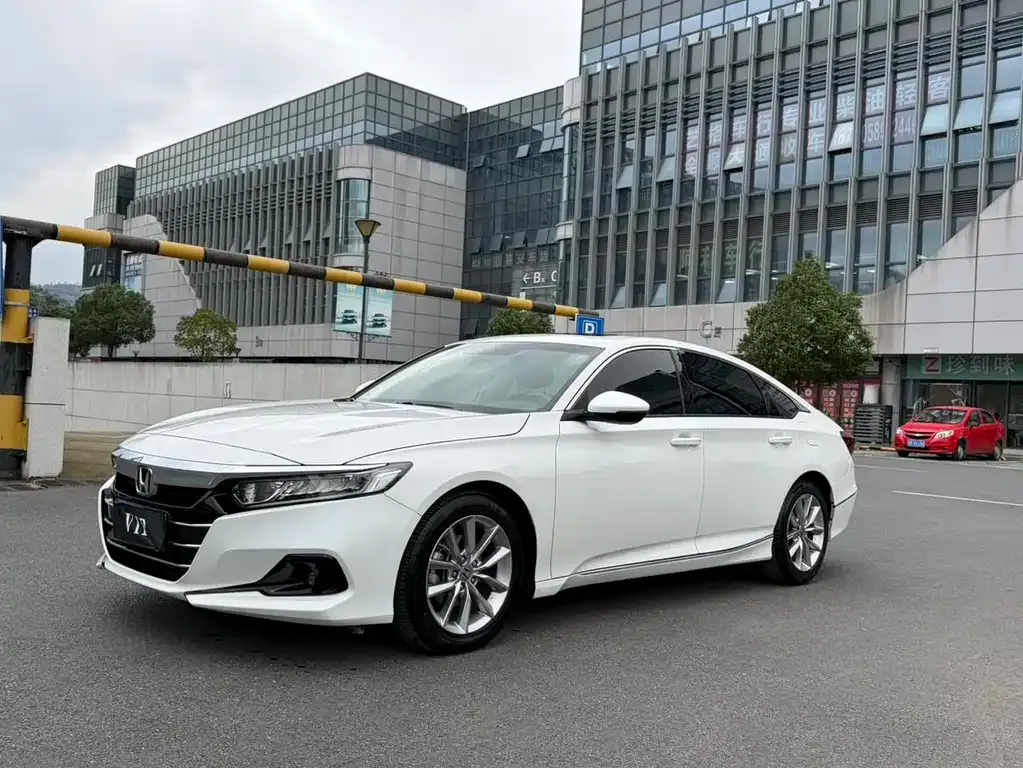 Honda Accord 2022 из CN, фото 1
