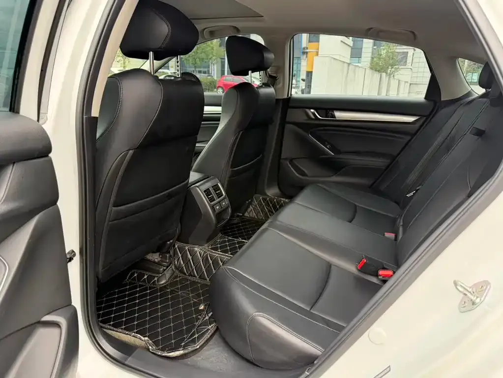 Honda Accord 2022 из CN, фото 9