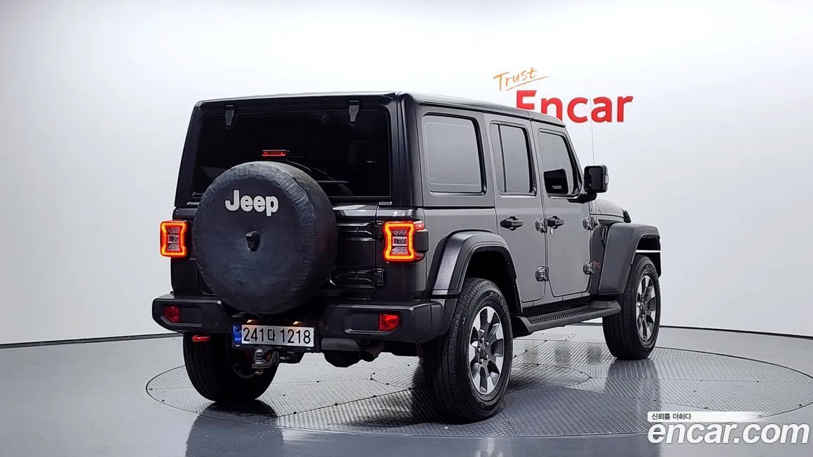 Jeep Wrangler 2022 из KR, фото 2
