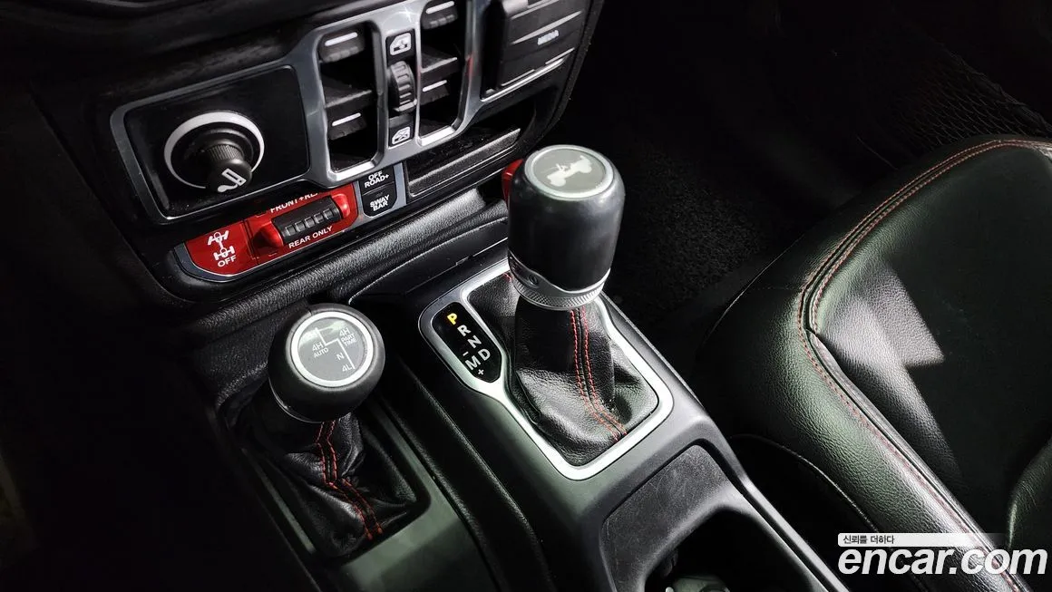 Jeep Wrangler 2022 из KR, фото 9