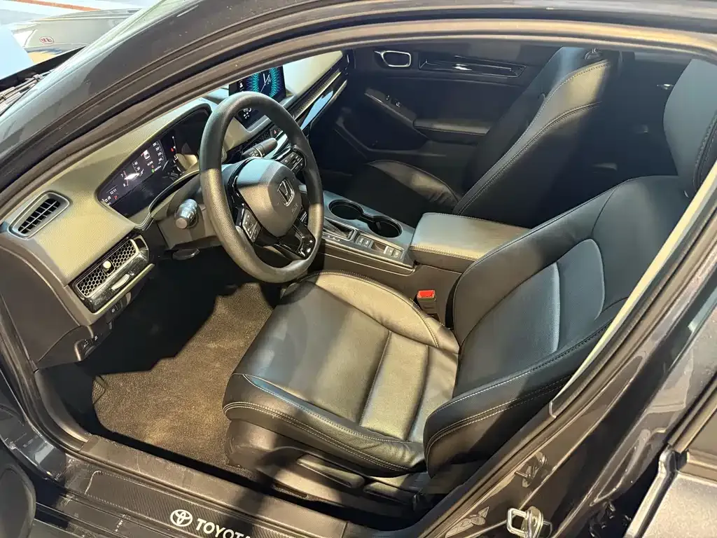 Honda Civic 2023 из CN, фото 8