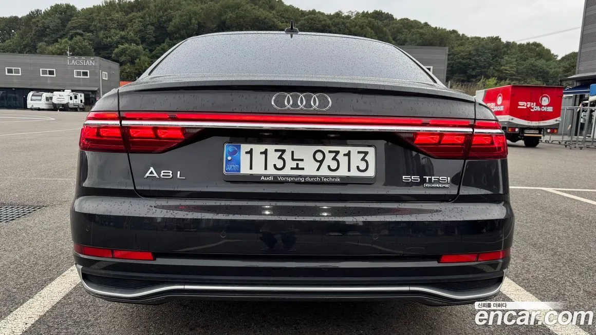 Audi A8 — фото 4