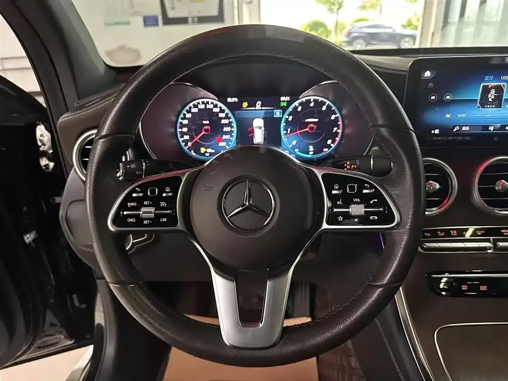 Mercedes-Benz GLC 2022 из CN, фото 10