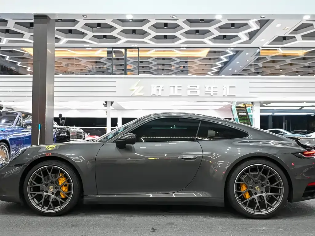 Porsche 911 2021 из CN, фото 2