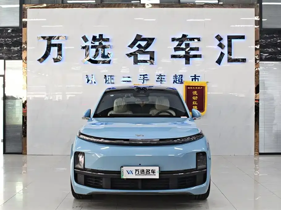 Li Auto L8 2024 из CN, фото 1