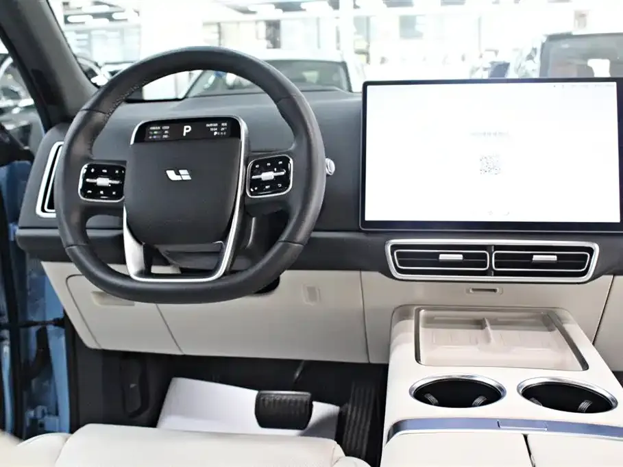 Li Auto L8 2024 из CN, фото 9