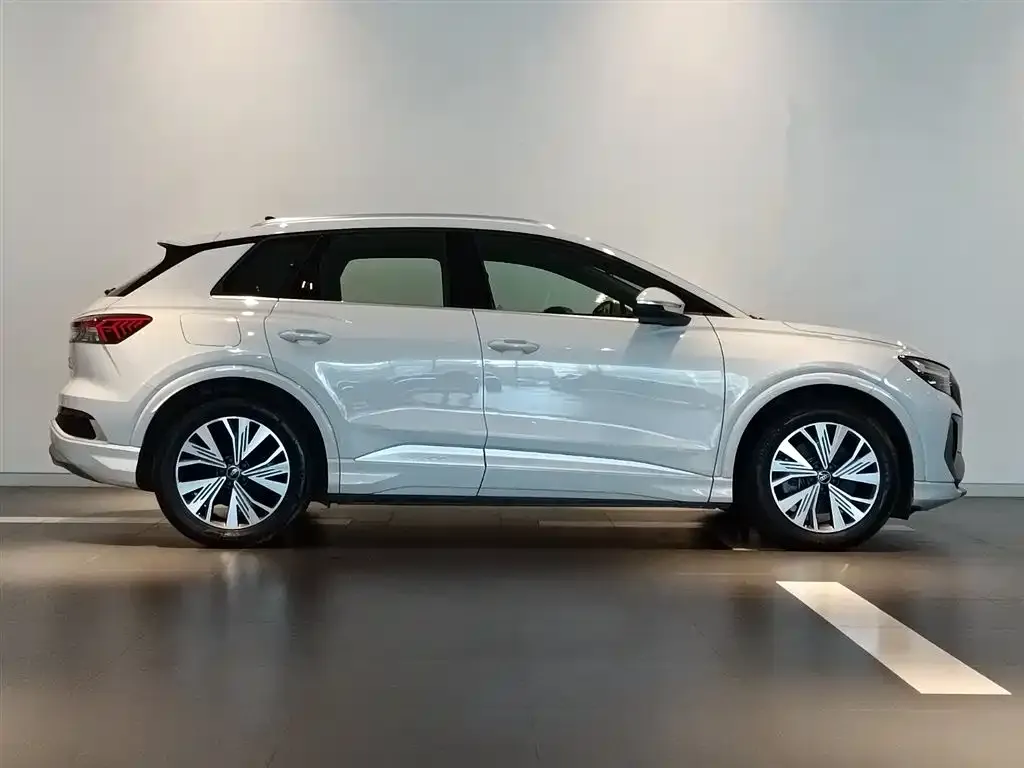 Audi Q4 e-tron 2024 из CN, фото 3