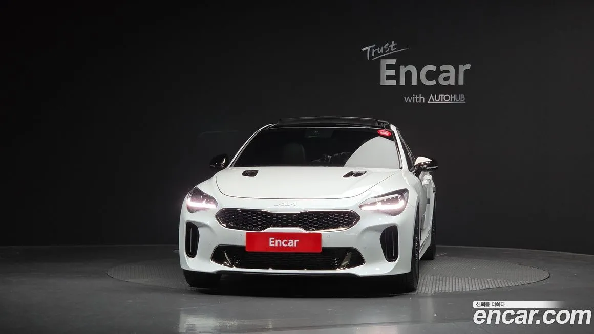 Kia Stinger 2023 из KR, фото 3