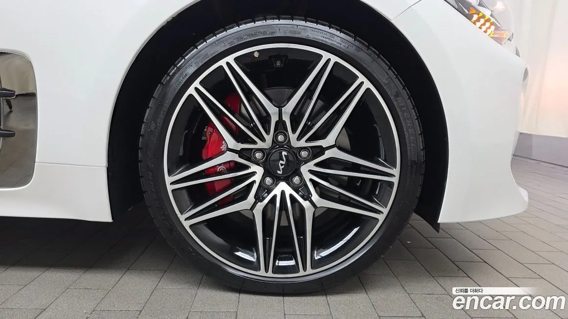 Kia Stinger 2023 из KR, фото 5