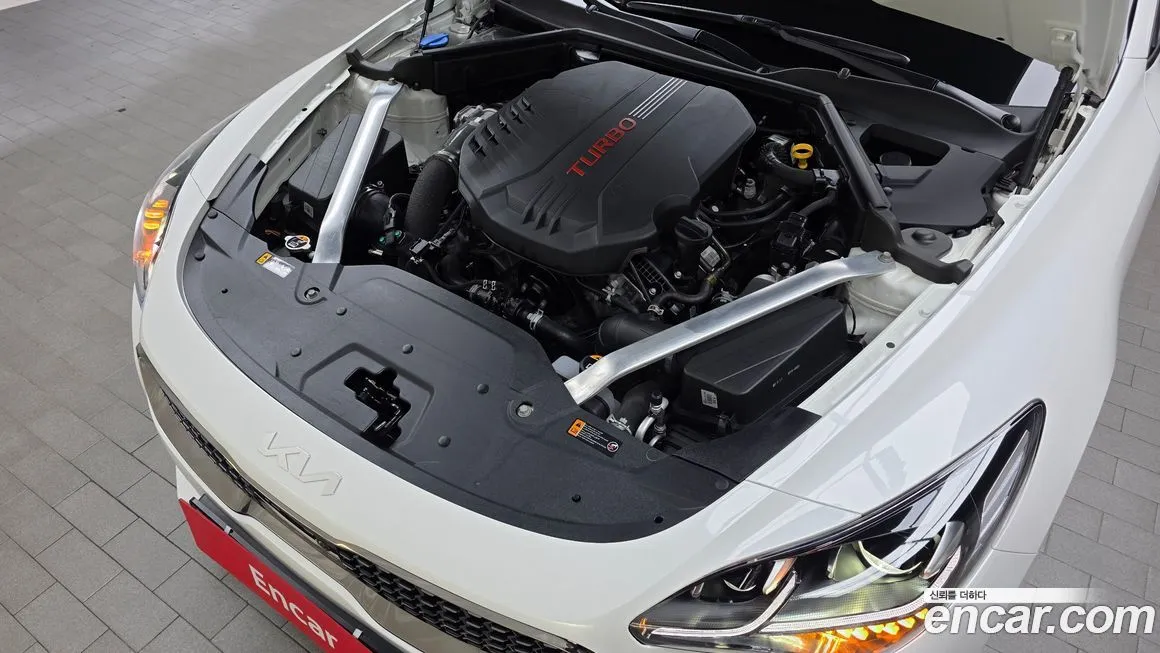 Kia Stinger 2023 из KR, фото 6