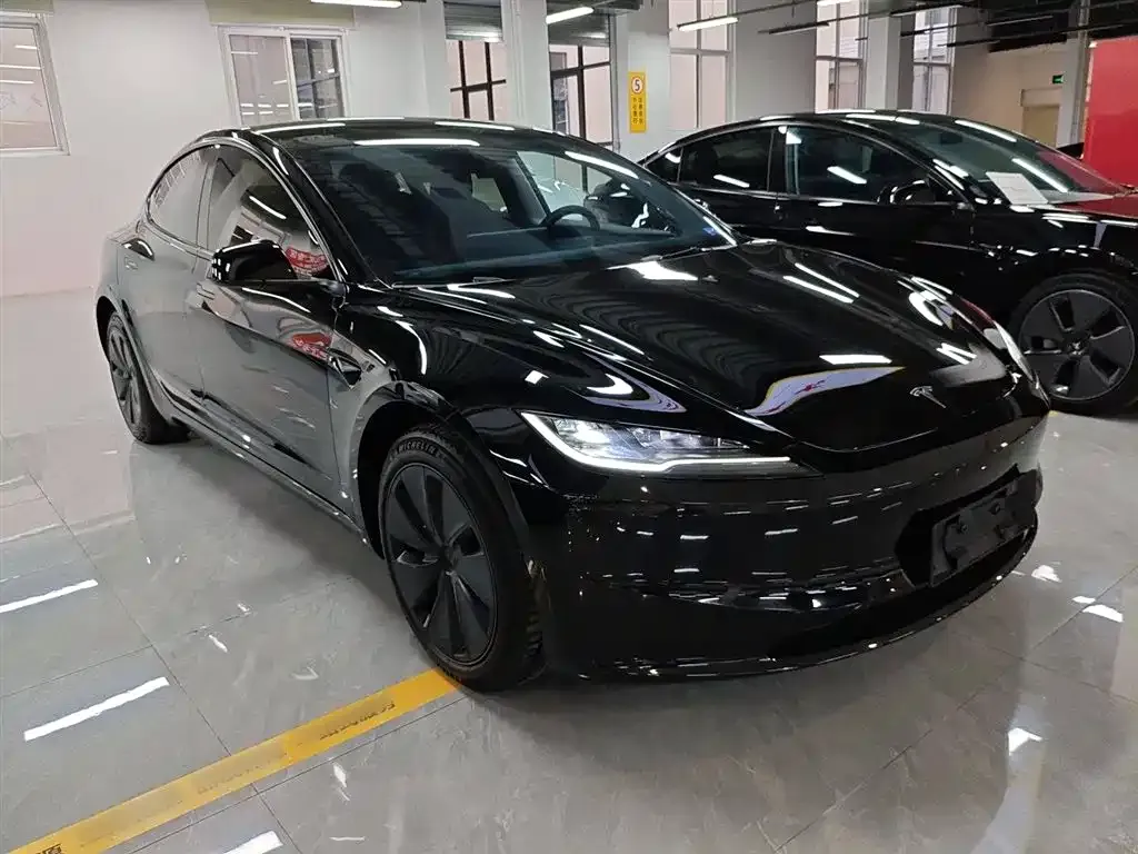 Tesla Model 3 2024 из CN, фото 4