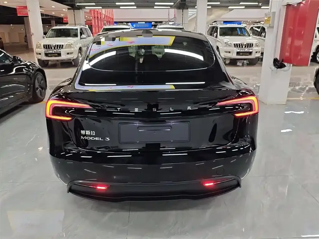 Tesla Model 3 2024 из CN, фото 6