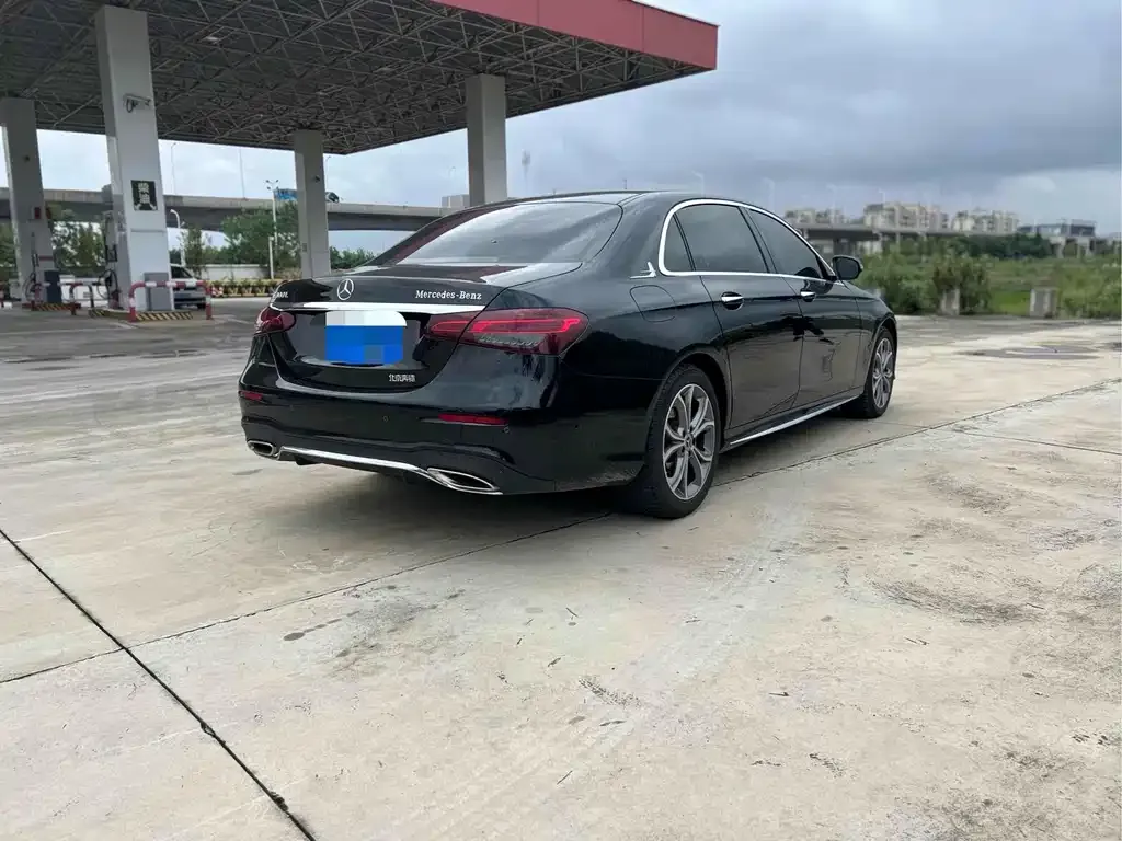 Mercedes-Benz E-Class 2022 из CN, фото 4
