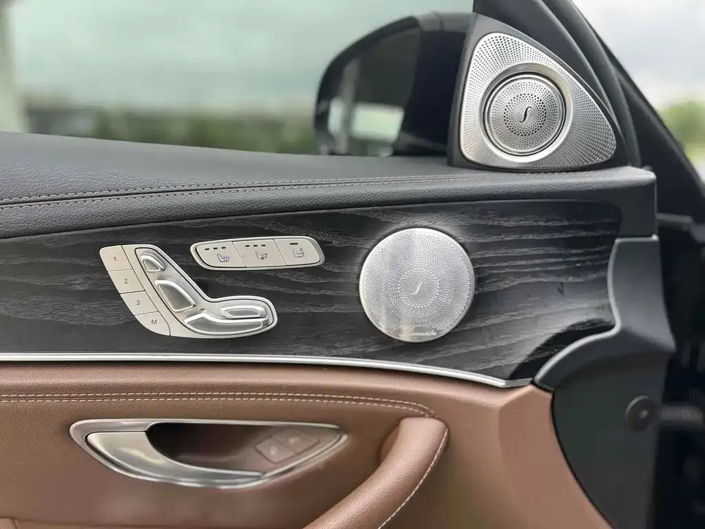 Mercedes-Benz E-Class 2022 из CN, фото 8