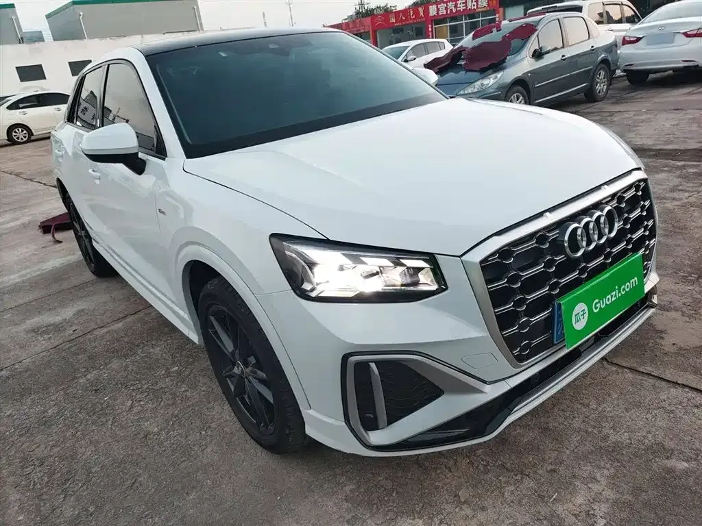 Audi Q2L 2024 из CN, фото 4