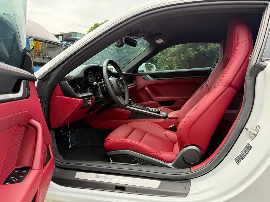 Porsche 911 2022 из CN, фото 4