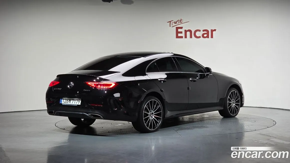 Mercedes-Benz CLS-Class — фото 2