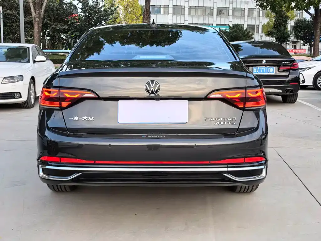 Volkswagen Sagitar 2022 из CN, фото 3
